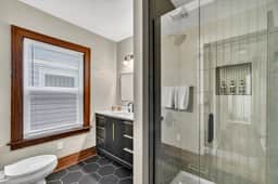Shepard Haus + 4 bd/2 bath + Near MSU - Image 5